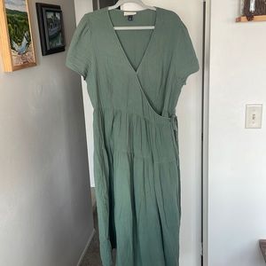 Universal thread wrap dress